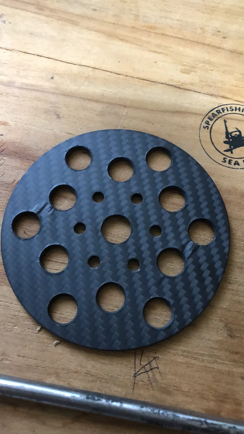 Roll-Wrapped Carbon Fiber Round Tubes